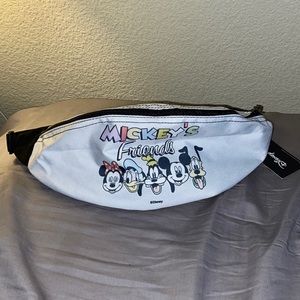 🔥FINAL🔥DISNEY STORE FANNY PACK